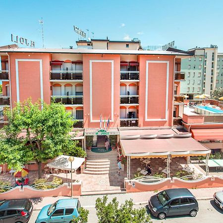 Hotel Joli 切塞纳蒂科 外观 照片